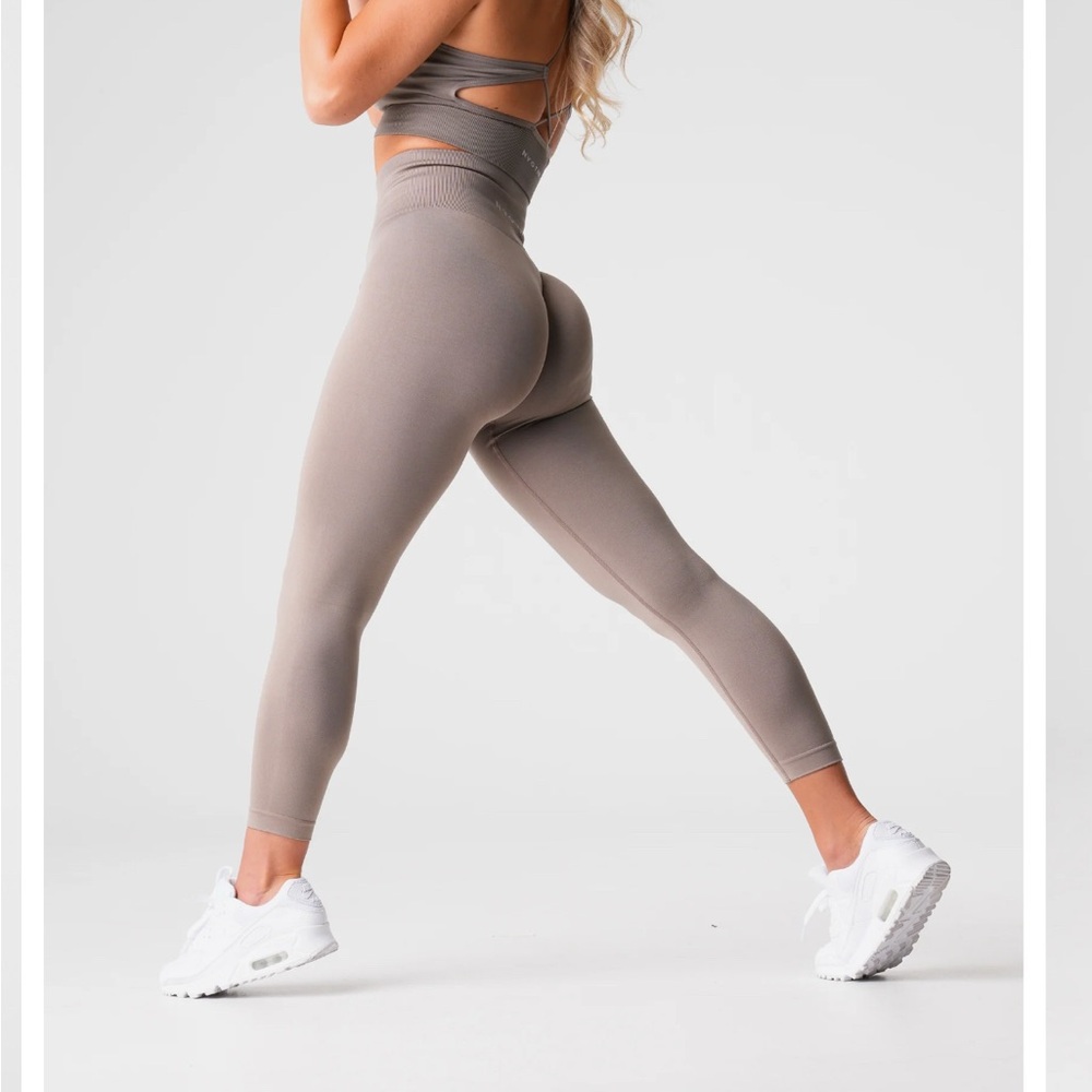 NVGTN Tan Leggings High-Waisted Stretchy Fit